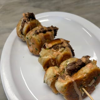 Garlic Knot Burger Sliders Lunch